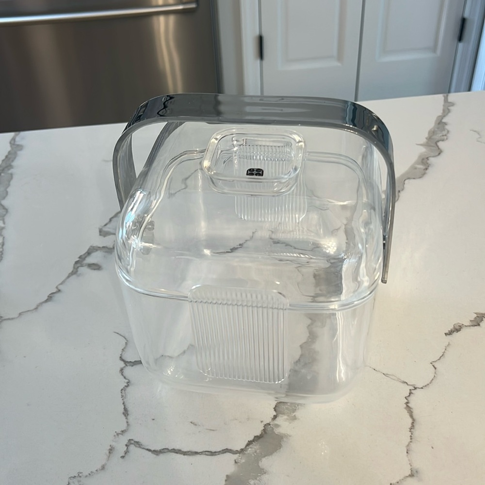 Vintage Fratelli Guzzini Ice Bucket “Amanda” Lucite with Liner